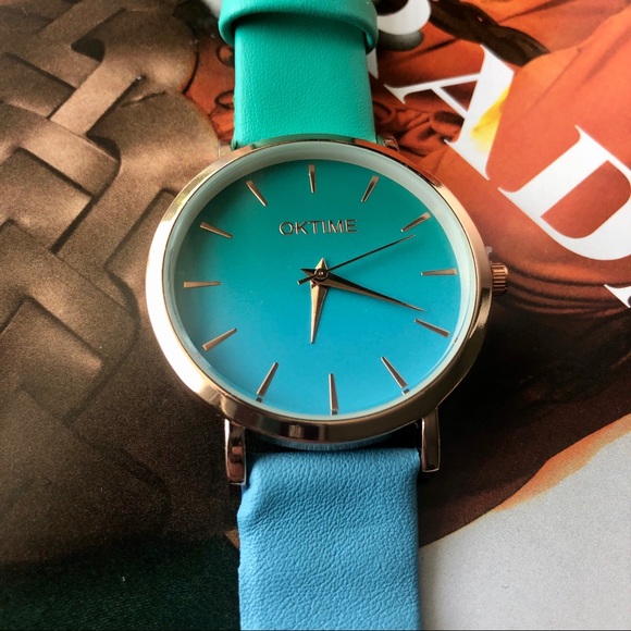 🆕RAINBOW Wristwatch in Afternoon Blue - Picture 2 of 5